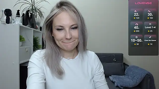 Sunny bunny6 online show from January 3, 2025, 9:26 pm