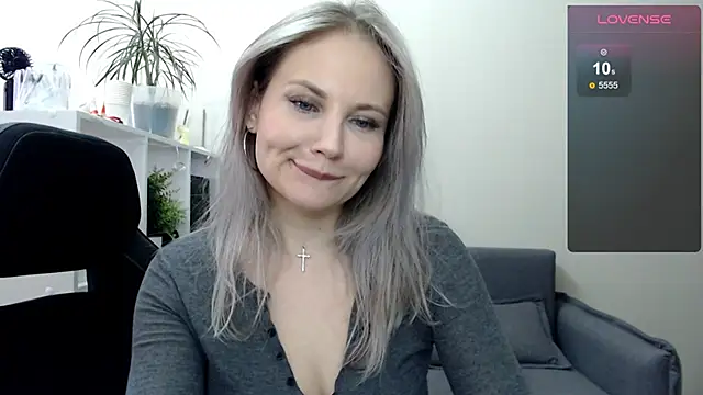 Sunny bunny6 online show from March 21, 2025, 6:38 am