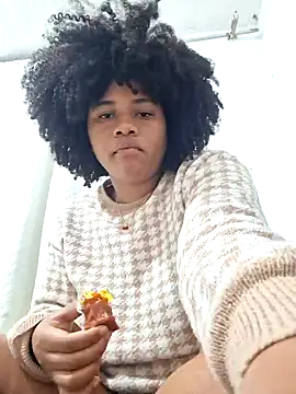 DANIELA MICHEL online show from January 26, 2025, 6:38 am