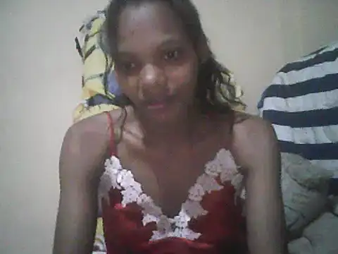 Snapshot of Antsoalie chatting on February 19, 2025, 6:44 am Antsoalie online show from February 19, 2025, 6:44 am