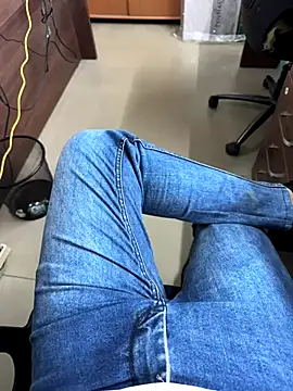 Snapshot of indboy chatting on October 29, 2025, 11:12 am indboy online show from October 29, 2025, 11:12 am