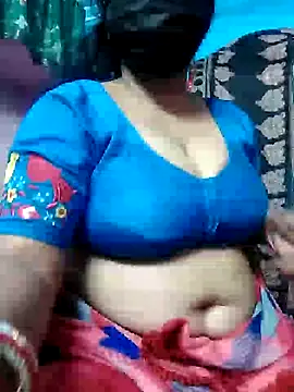 Snapshot of BERRY_00 chatting on January 17, 2025, 5:51 pm BERRY 00 online show from January 17, 2025, 5:51 pm