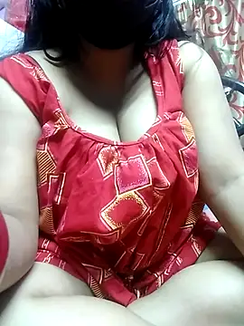 Snapshot of BERRY_00 chatting on March 6, 2025, 5:43 pm BERRY 00 online show from March 6, 2025, 5:43 pm