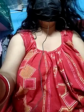 BERRY 00 online show from October 28, 2025, 10:19 am