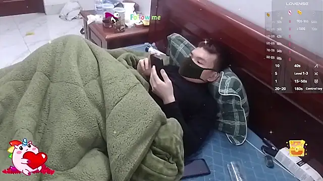 Snapshot of MIXEMKUTAKO chatting on December 18, 2024, 1:37 am MIXEMKUTAKO online show from December 18, 2024, 1:37 am