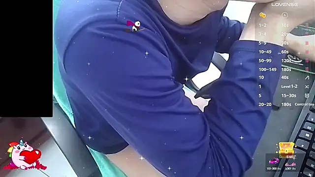 Snapshot of MIXEMKUTAKO chatting on December 29, 2024, 6:45 am MIXEMKUTAKO online show from December 29, 2024, 6:45 am