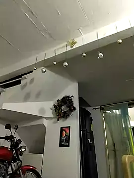 King russo online show from December 2, 2025, 11:23 pm