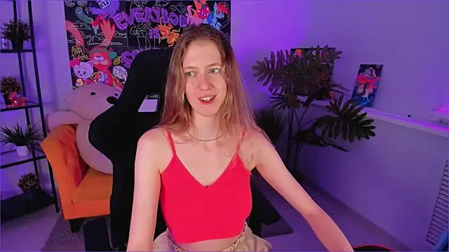 Snapshot of Sharon_Evansi chatting on January 10, 2025, 6:17 pm Sharon Evansi online show from January 10, 2025, 6:17 pm