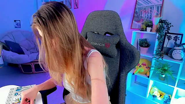 Snapshot of Sharon_Evansi chatting on January 12, 2025, 3:14 pm Sharon Evansi online show from January 12, 2025, 3:14 pm