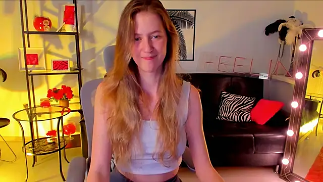 Snapshot of Sharon_Evansi chatting on March 15, 2025, 6:10 pm Sharon Evansi online show from March 15, 2025, 6:10 pm