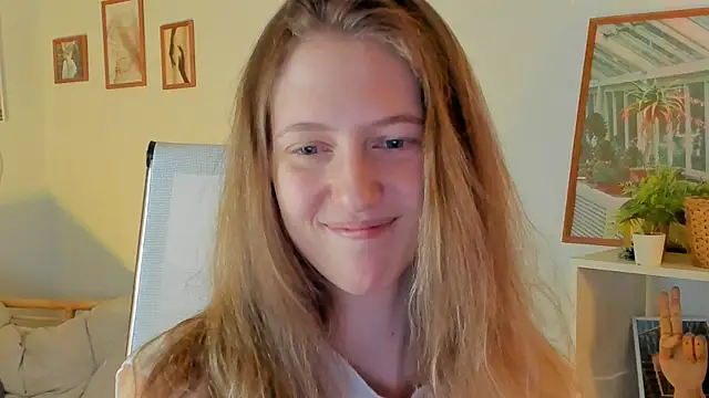 Snapshot of Sharon_Evansi chatting on March 16, 2025, 3:17 pm Sharon Evansi online show from March 16, 2025, 3:17 pm