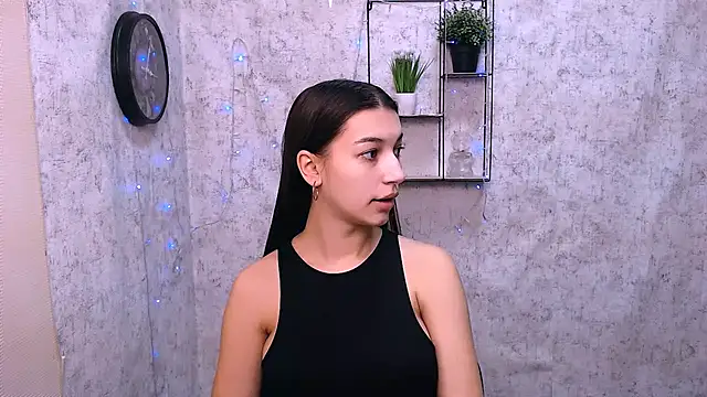 KarolinaRosse  online show from January 20, 2025, 7:15 am