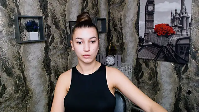 KarolinaRosse  online show from February 2, 2025, 7:09 am