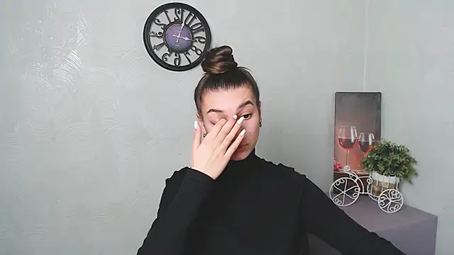 KarolinaRosse  online show from February 13, 2025, 10:02 am