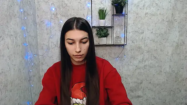 KarolinaRosse  online show from February 16, 2025, 6:54 am