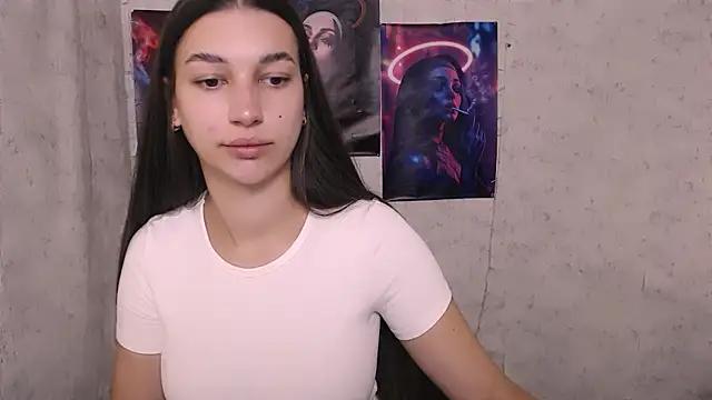 KarolinaRosse  online show from September 22, 2025, 5:20 am