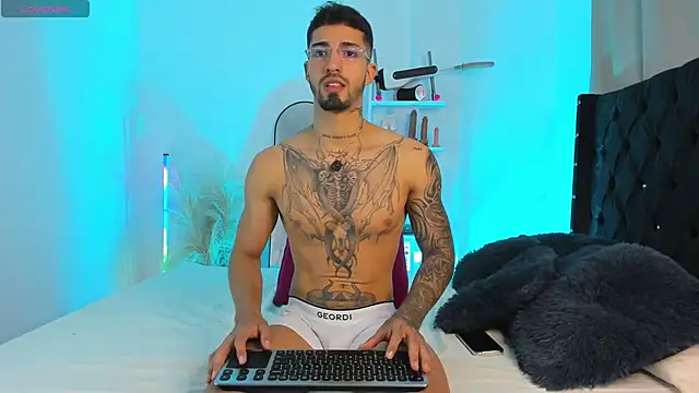 Snapshot of Duriel_ chatting on September 23, 2025, 6:11 pm Duriel  online show from September 23, 2025, 6:11 pm