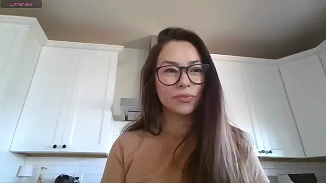 mixedasiangirl online show from October 6, 2025, 7:22 pm