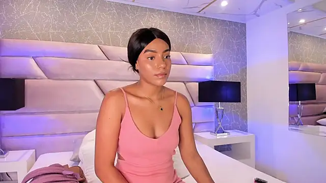 ChloeTayylor  online show from December 2, 2025, 7:42 pm