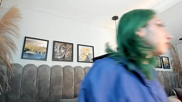 Im gaia online show from December 18, 2025, 12:22 pm