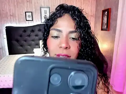 Edelaine rogers online show from March 14, 2025, 4:43 am