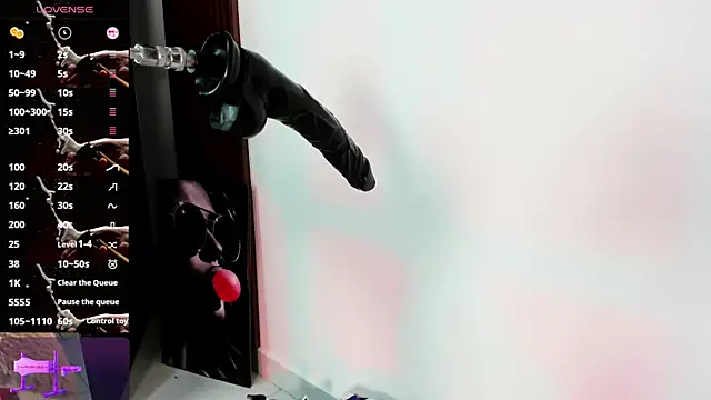 Snapshot of la_mazona chatting on September 23, 2025, 7:28 pm la mazona online show from September 23, 2025, 7:28 pm