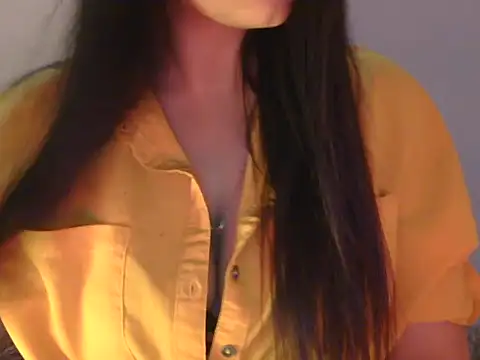 Snapshot of diva-22 chatting on December 15, 2025, 3:16 pm diva-22 online show from December 15, 2025, 3:16 pm