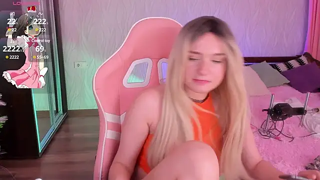 Snapshot of LisaElfy chatting on December 18, 2024, 11:51 pm LisaElfy online show from December 18, 2024, 11:51 pm