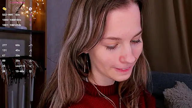 Snapshot of LinaCristonsen chatting on December 6, 2024, 1:44 pm LinaCristonsen online show from December 6, 2024, 1:44 pm