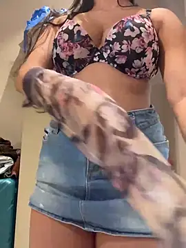 ScarletAss online show from November 24, 2025, 4:40 pm