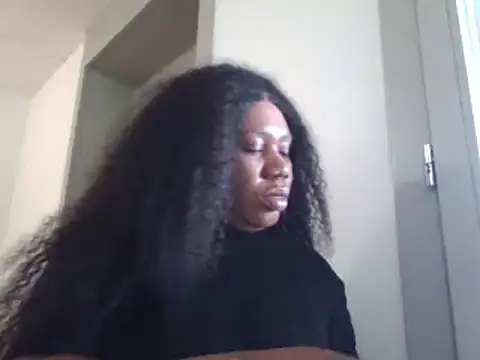 Snapshot of bonbonaumiel chatting on December 6, 2024, 11:11 am bonbonaumiel online show from December 6, 2024, 11:11 am