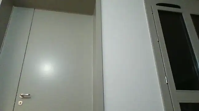 Snapshot of bonbonaumiel chatting on December 11, 2024, 2:19 am bonbonaumiel online show from December 11, 2024, 2:19 am