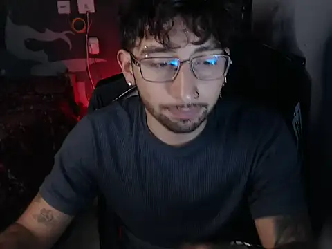 Dereck Dickson online show from October 30, 2025, 4:58 am