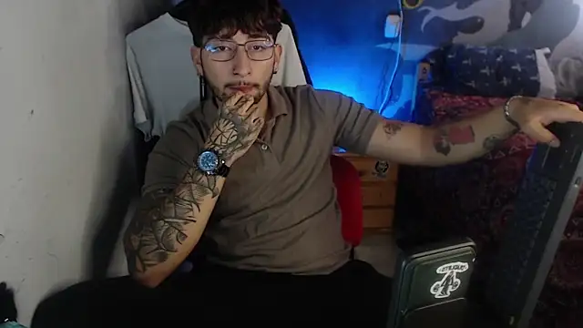 Dereck Dickson online show from November 5, 2025, 3:45 pm