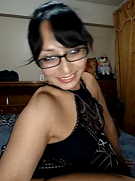 Snapshot of Lucy_Chery chatting on September 14, 2025, 11:15 pm Lucy Chery online show from September 14, 2025, 11:15 pm