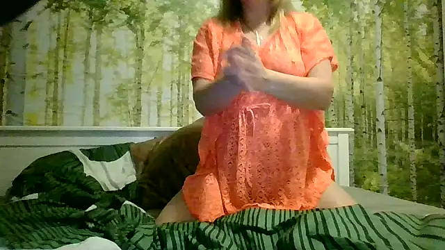 CoupleKitty online show from February 18, 2025, 8:14 pm