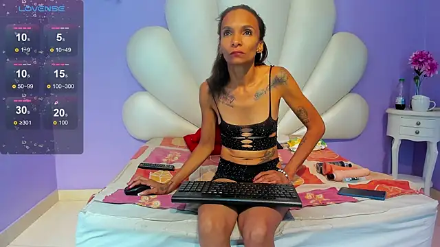 Snapshot of Brianrosex chatting on December 28, 2024, 4:19 am Brianrosex online show from December 28, 2024, 4:19 am