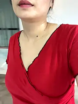 Snapshot of Bella0815 chatting on September 19, 2025, 2:57 am Bella0815 online show from September 19, 2025, 2:57 am