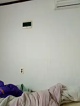 Snapshot of hello098712 chatting on November 7, 2025, 9:31 am hello098712 online show from November 7, 2025, 9:31 am