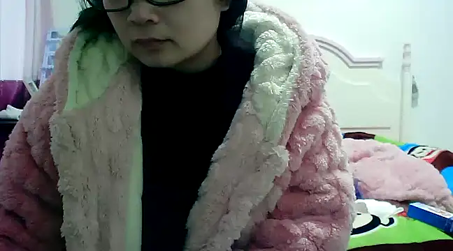 CN-Xiaoxi online show from March 3, 2025, 12:04 am