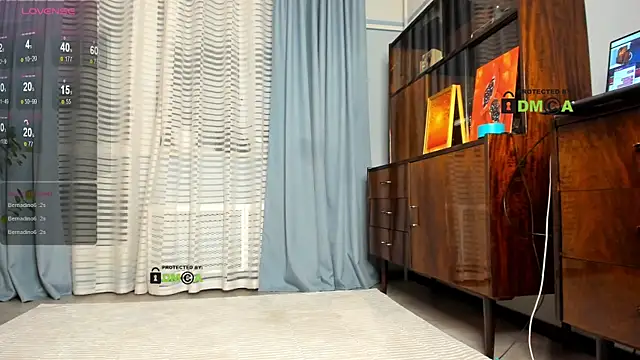 Snapshot of Your_dream_Alice chatting on December 9, 2024, 6:46 pm Your dream Alice online show from December 9, 2024, 6:46 pm