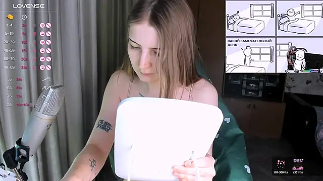 Snapshot of princessaalicc chatting on November 28, 2025, 12:08 pm princessaalicc online show from November 28, 2025, 12:08 pm