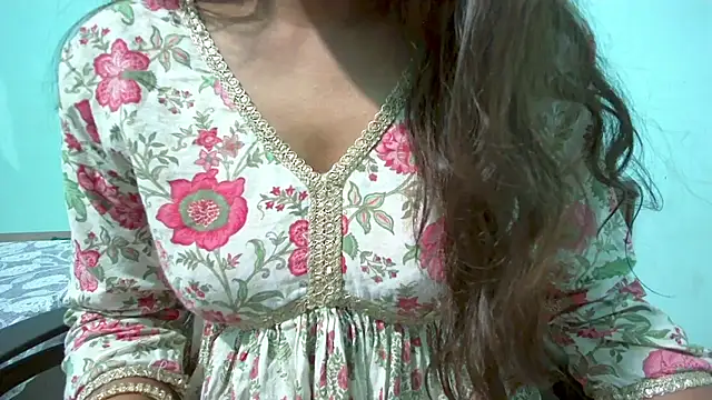 Only hunny online show from February 17, 2025, 4:48 pm