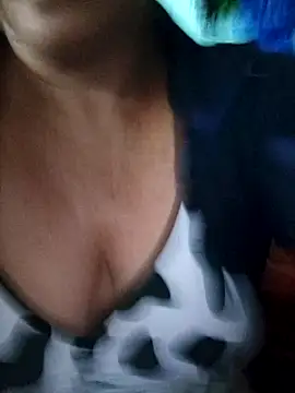 Kasandra Ho online show from February 10, 2025, 2:48 pm