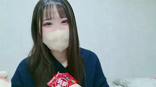 Snapshot of -SHIZUKU- chatting on February 19, 2025, 12:00 pm -SHIZUKU- online show from February 19, 2025, 12:00 pm