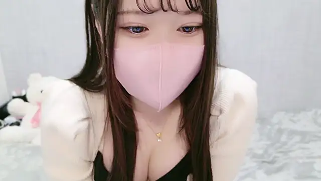 Snapshot of -SHIZUKU- chatting on March 13, 2025, 2:55 pm -SHIZUKU- online show from March 13, 2025, 2:55 pm