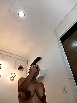 Snapshot of samanthaPuxy chatting on January 26, 2025, 11:06 am samanthaPuxy online show from January 26, 2025, 11:06 am