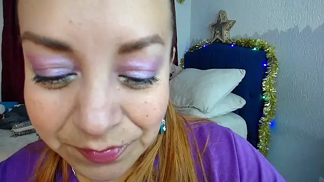 Snapshot of Delilah_Belmont chatting on January 3, 2025, 10:51 pm Delilah Belmont online show from January 3, 2025, 10:51 pm