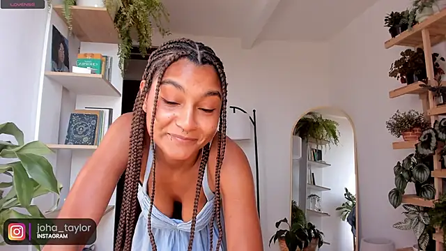 Johaphyton online show from January 12, 2025, 1:37 pm