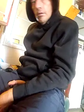 Snapshot of Pumpndeep chatting on November 5, 2025, 8:31 pm Pumpndeep online show from November 5, 2025, 8:31 pm